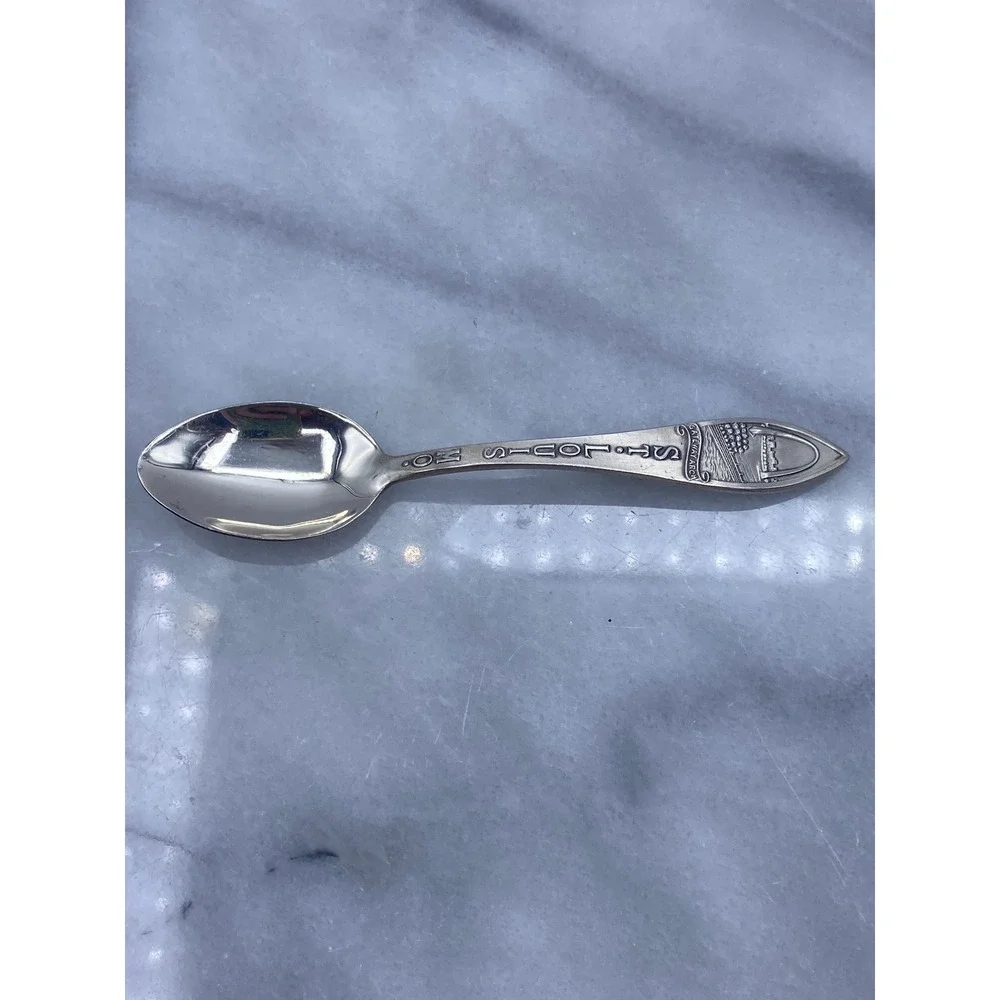 Sterling Silver St Louis MO Souvenir Spoon Gateway Arch .925 .4oz Collector MCM